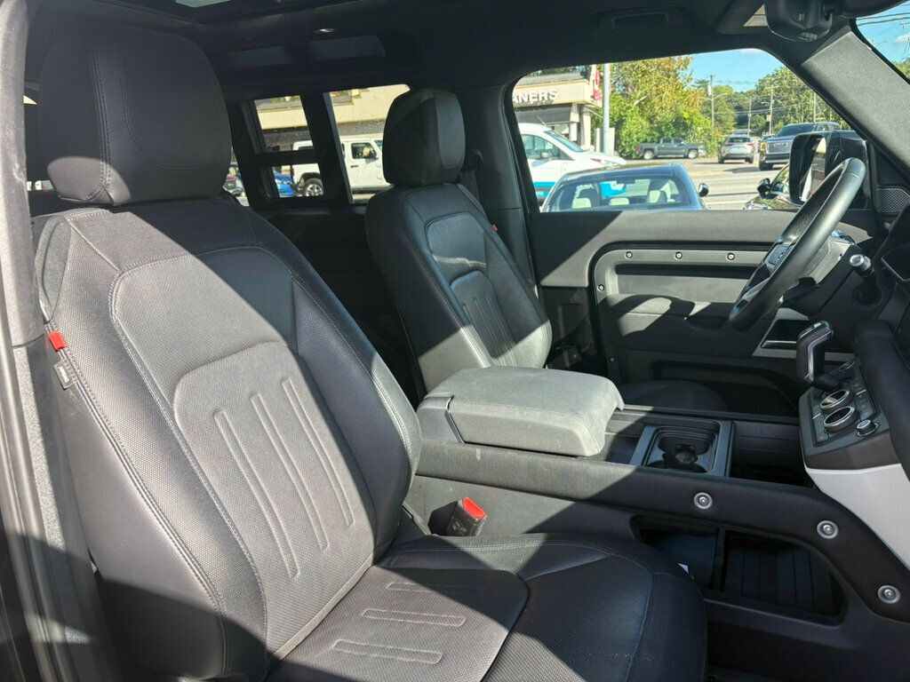 2022 Land Rover Defender 90 X-Dynamic S photo 18