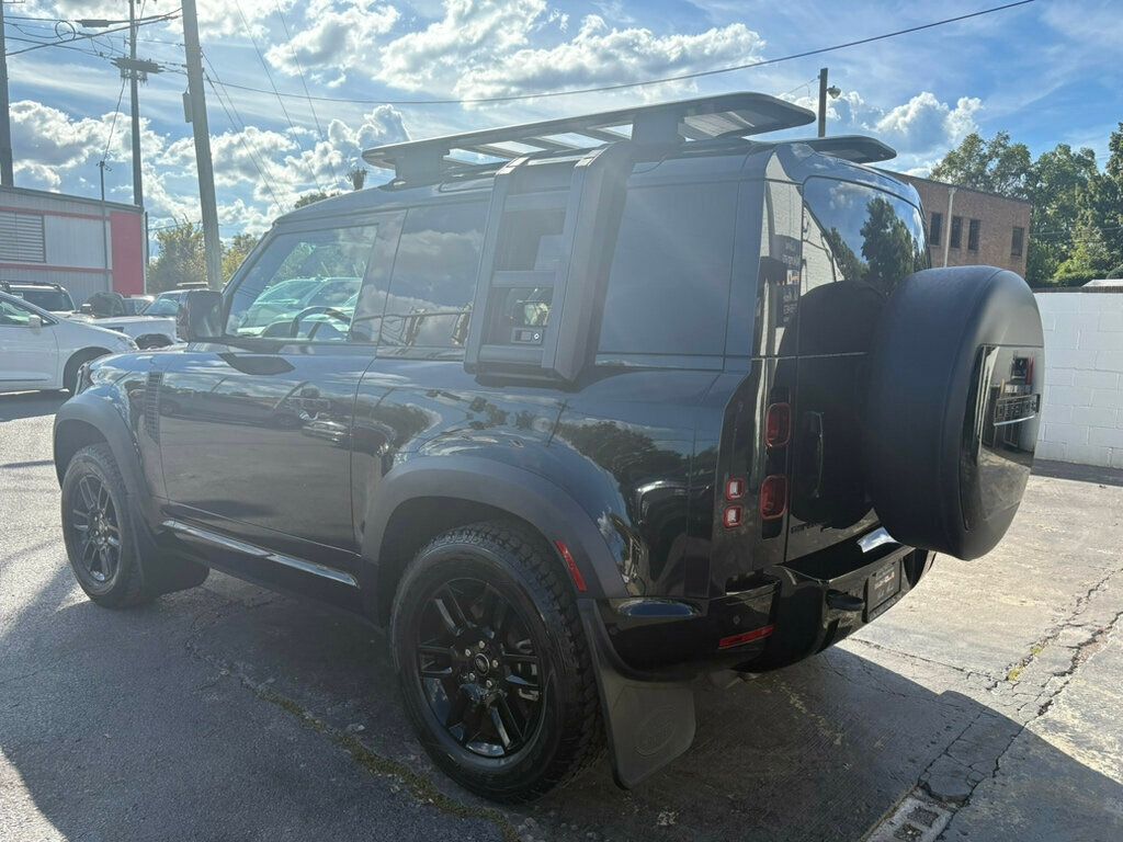 2022 Land Rover Defender 90 X-Dynamic S photo 2