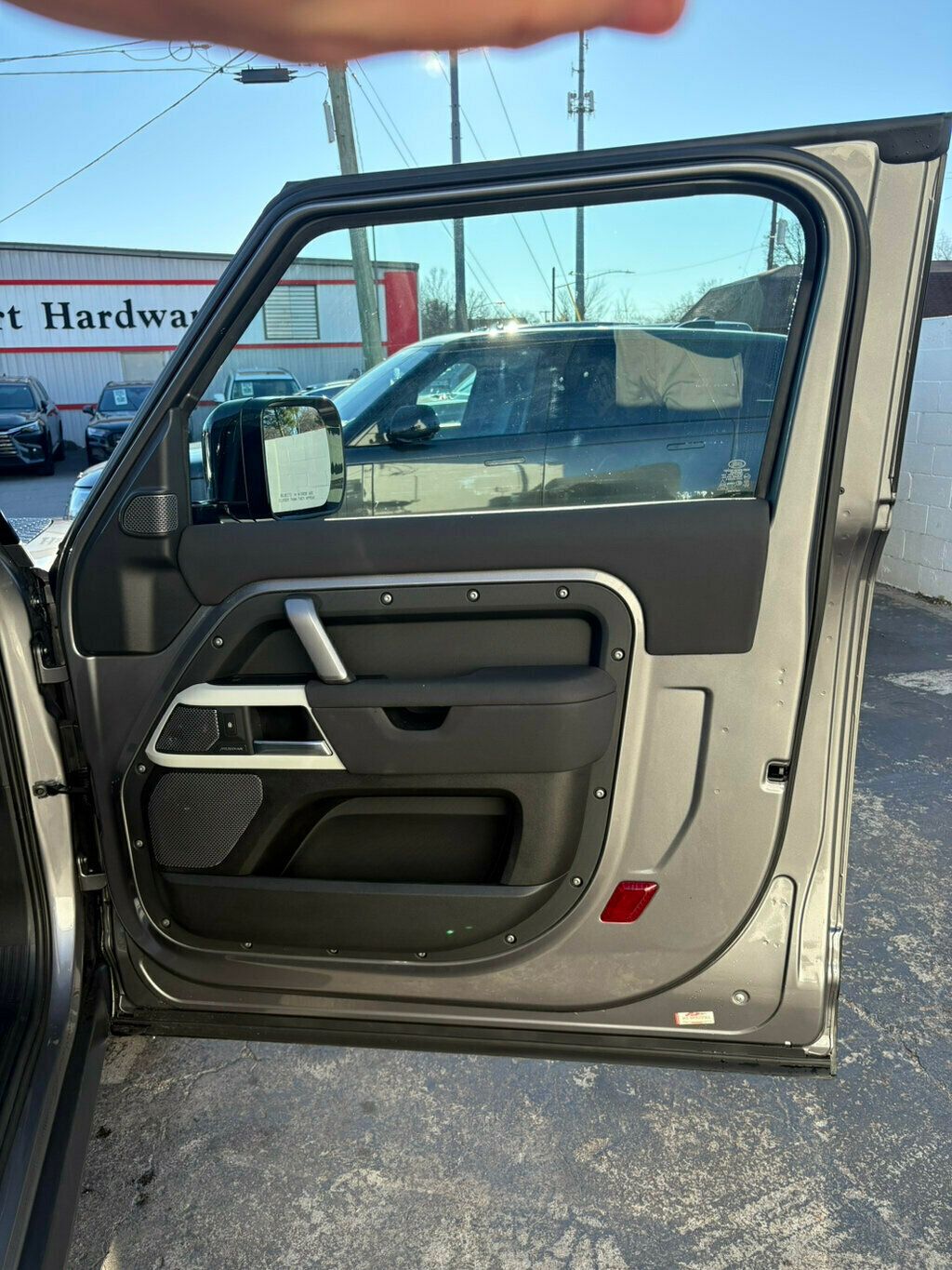 2022 Land Rover Defender MSRP$66870/X-Dynamic-S/PanoramicSunroof/PushButtonStart/NAV - 22969011 - 15