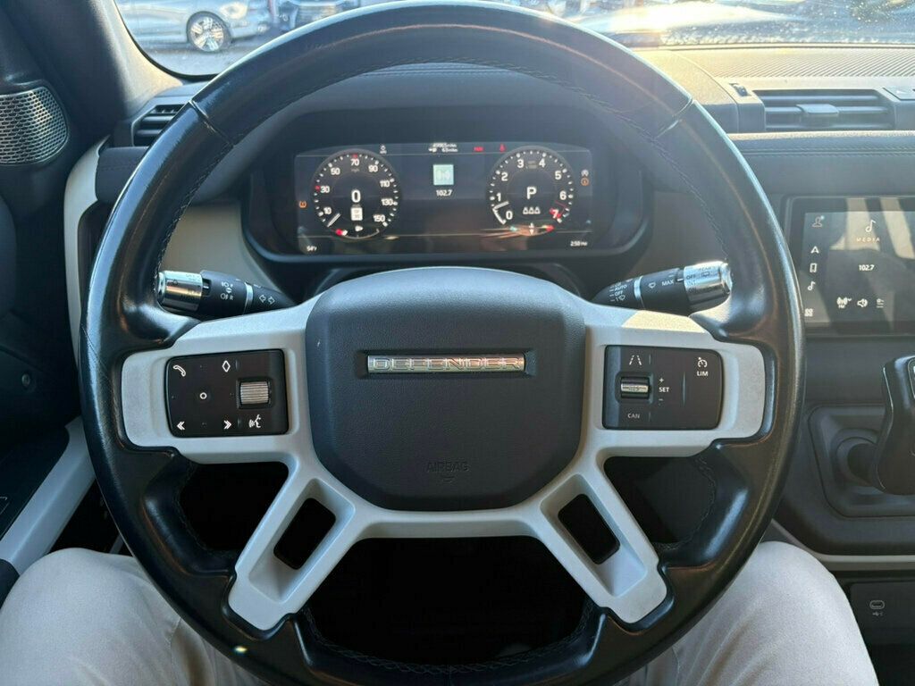 2022 Land Rover Defender MSRP$66870/X-Dynamic-S/PanoramicSunroof/PushButtonStart/NAV - 22969011 - 17