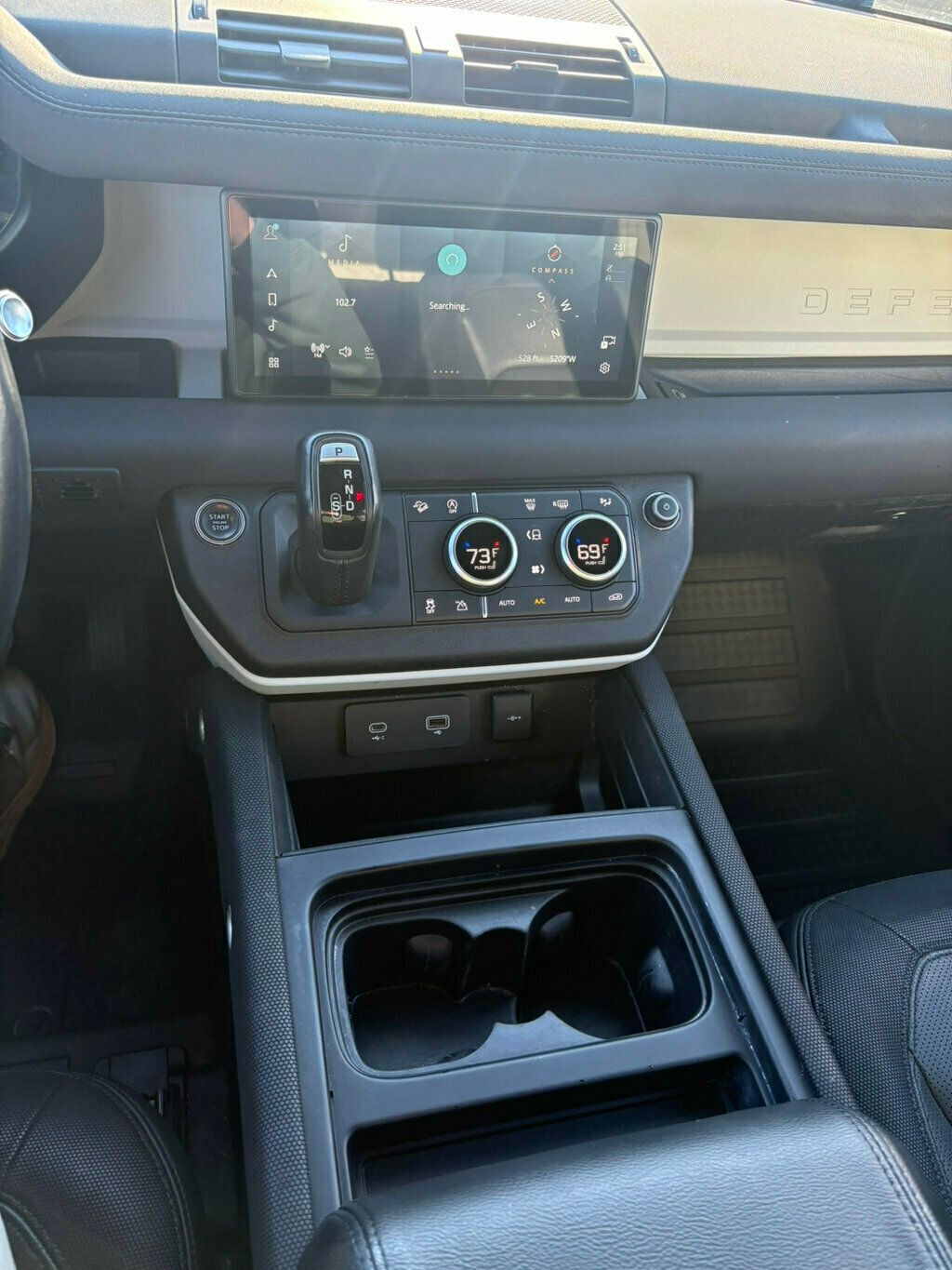 2022 Land Rover Defender MSRP$66870/X-Dynamic-S/PanoramicSunroof/PushButtonStart/NAV - 22969011 - 21