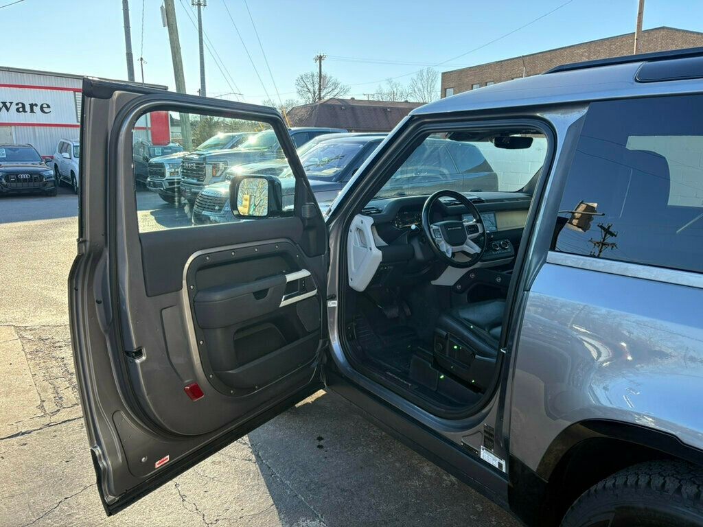 2022 Land Rover Defender MSRP$66870/X-Dynamic-S/PanoramicSunroof/PushButtonStart/NAV - 22969011 - 8