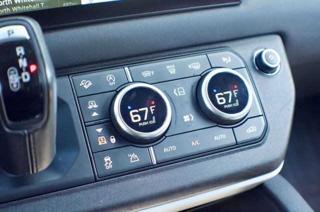 2022 Land Rover Defender MSRP$73250/FamilyPkg/MeridianPremiumAudio/BlindSpotMonitor/NAV - 23008370 - 31