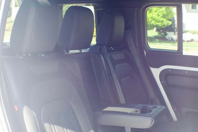 2022 Land Rover Defender MSRP$73250/FamilyPkg/MeridianPremiumAudio/BlindSpotMonitor/NAV - 23008370 - 57