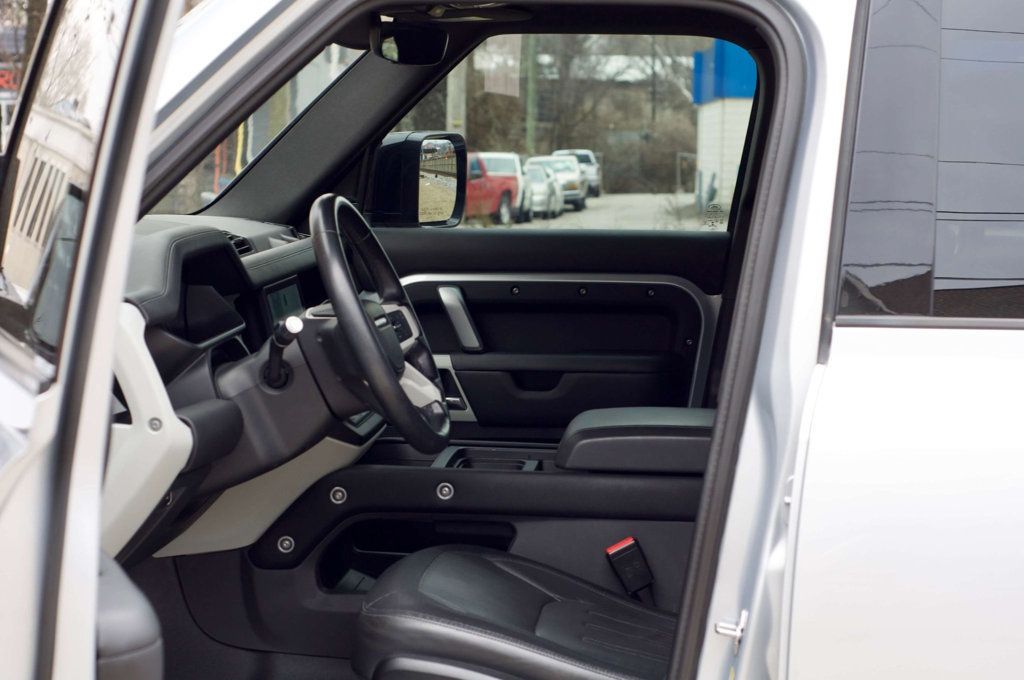 2022 Land Rover Defender X-Dynamic/Heated&Cooled Seats/Blind Spot/Lane Departure Warning - 22948653 - 17