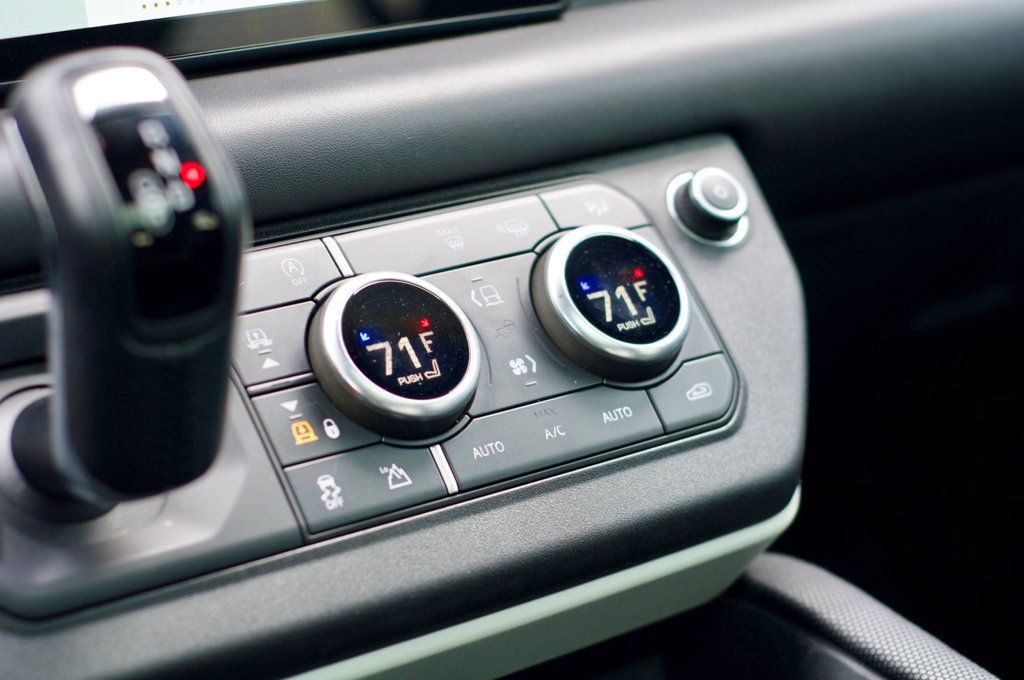 2022 Land Rover Defender X-Dynamic/Heated&Cooled Seats/Blind Spot/Lane Departure Warning - 22948653 - 29
