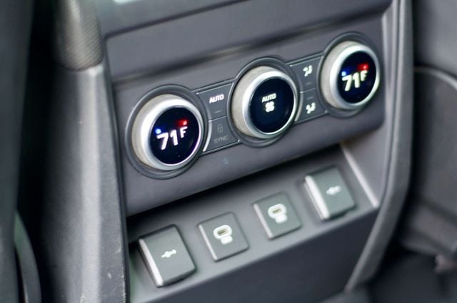 2022 Land Rover Defender X-Dynamic/Heated&Cooled Seats/Blind Spot/Lane Departure Warning - 22948653 - 42