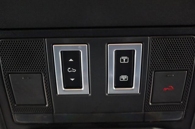 2022 Land Rover Defender X-Dynamic HSE - 23049422 - 38