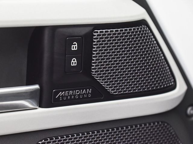 2022 Land Rover Defender 110 SE - 23025866 - 9