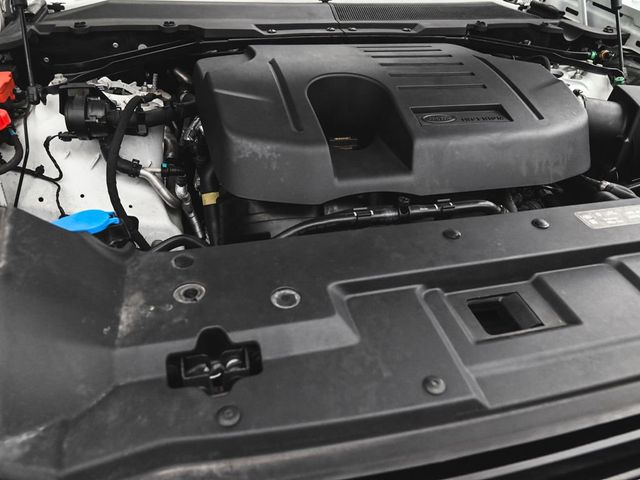 2022 Land Rover Defender 110 SE - 23025866 - 38