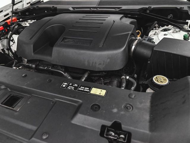 2022 Land Rover Defender 110 SE - 23025866 - 39