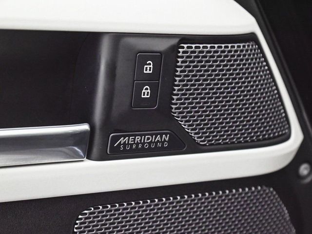 2022 Land Rover Defender 110 XS Edition - 22987208 - 9