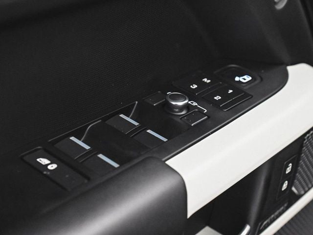 2022 Land Rover Defender 110 XS Edition - 22987208 - 8