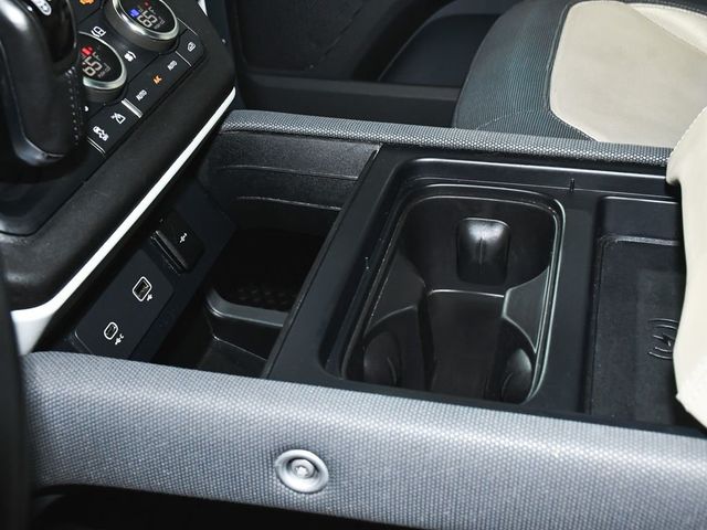 2022 Land Rover Defender 90 X-Dynamic HSE - 22992588 - 37