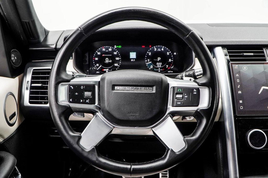 2022 Land Rover Discovery P300 S S R-Dynamic photo 18