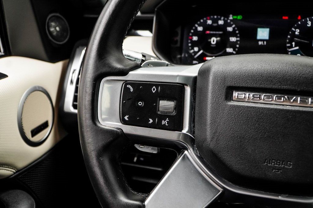 2022 Land Rover Discovery P300 S S R-Dynamic photo 29