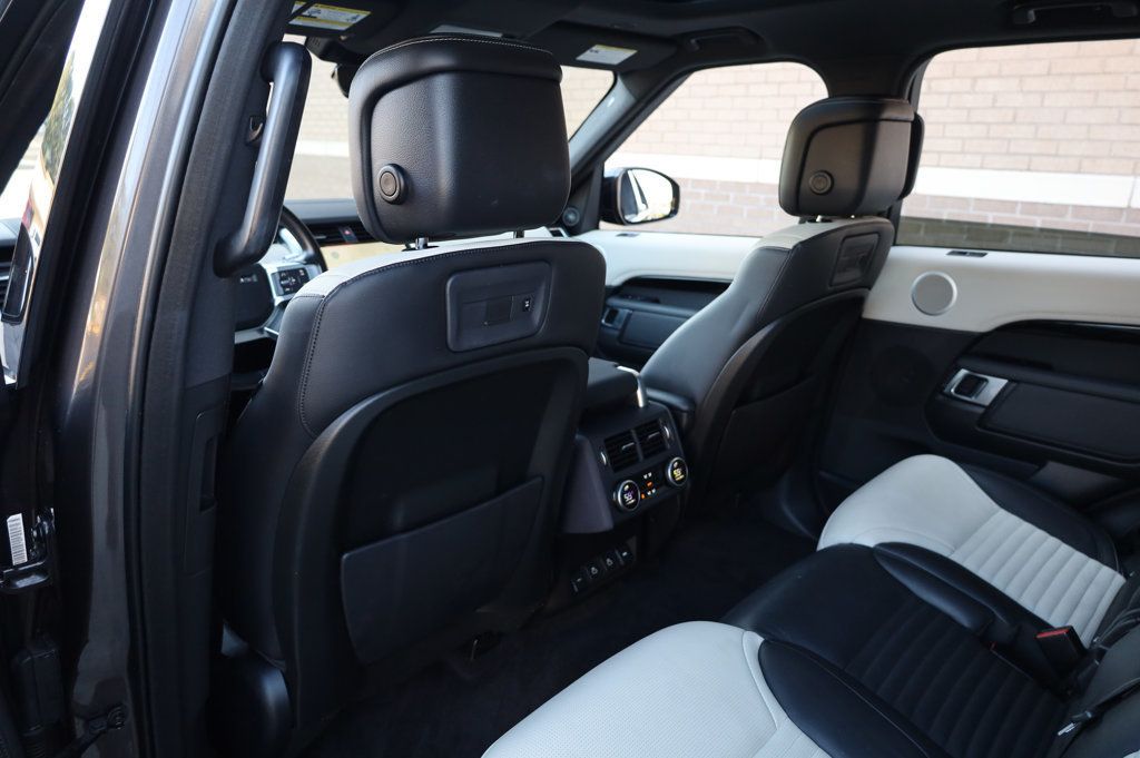 2022 Land Rover Discovery P300 S S R-Dynamic photo 19