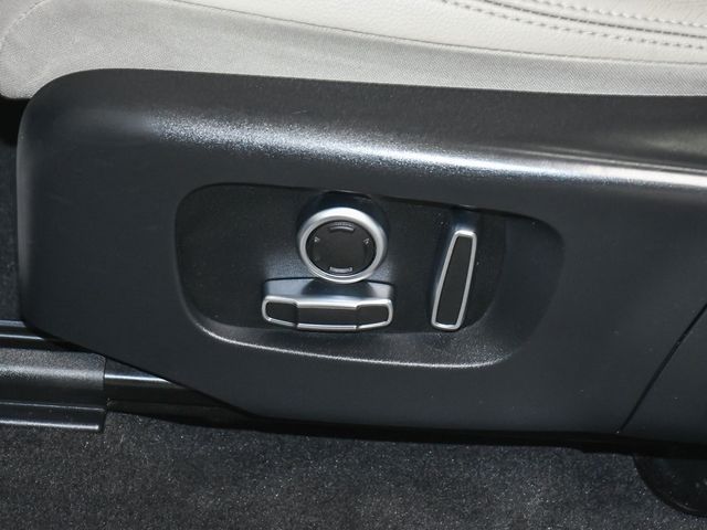 2022 Land Rover Discovery Sport S - 22965697 - 40