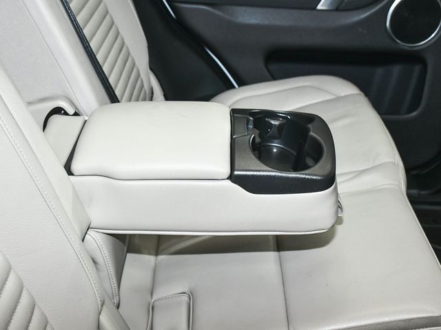 2022 Land Rover Discovery Sport S - 22965697 - 45