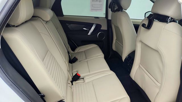 2022 Land Rover Discovery Sport S 4WD with Fixed Panoramic Roof and Upgraded Meridian Sound - 22964550 - 23