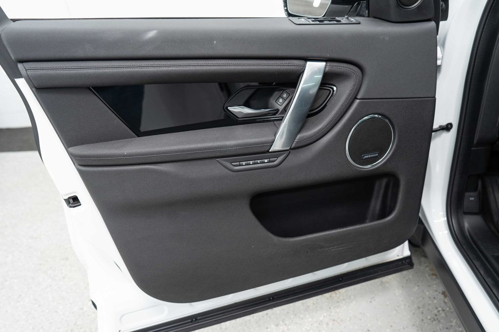 2022 Land Rover Discovery Sport SE 4WD - 22851644 - 13