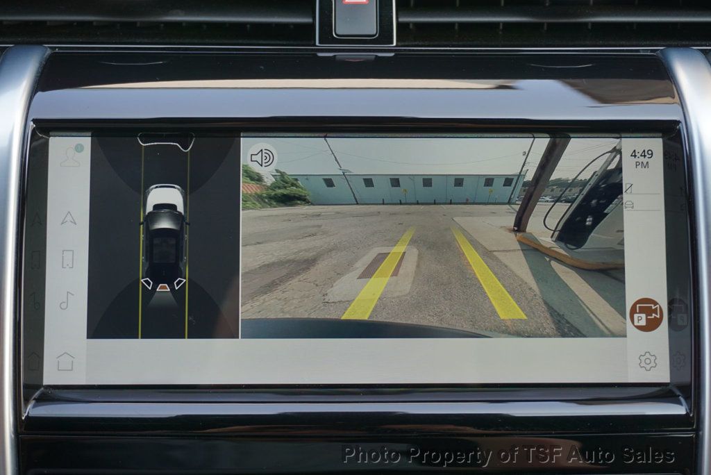 2022 Land Rover Discovery Sport SE R-Dynamic photo 23