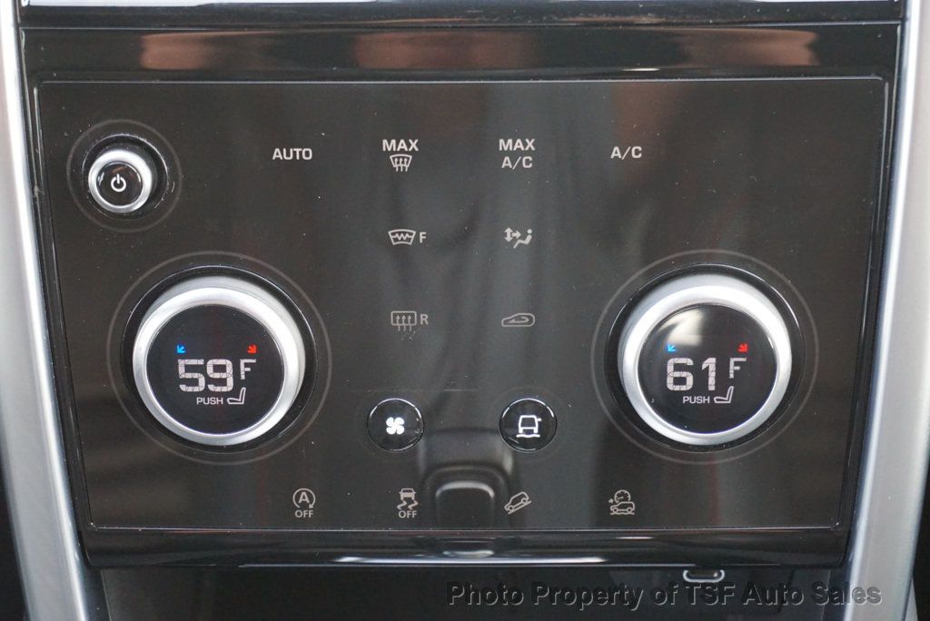 2022 Land Rover Discovery Sport SE R-Dynamic photo 26