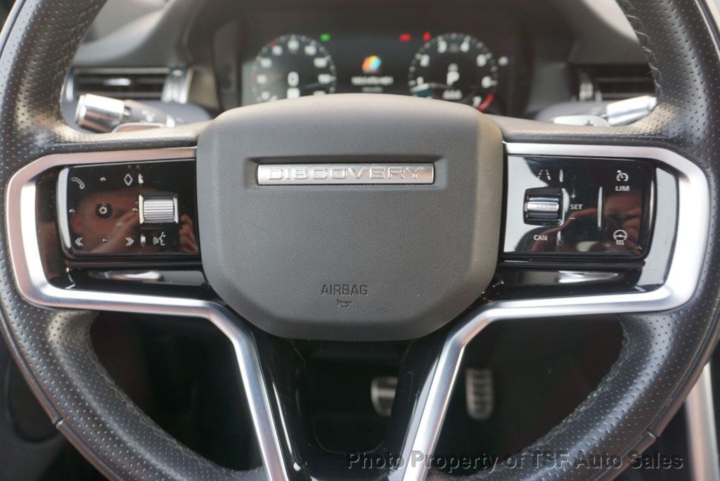 2022 Land Rover Discovery Sport SE R-Dynamic photo 29