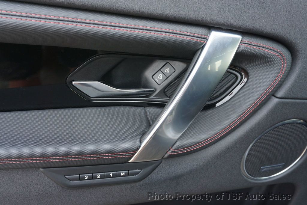 2022 Land Rover Discovery Sport SE R-Dynamic photo 33