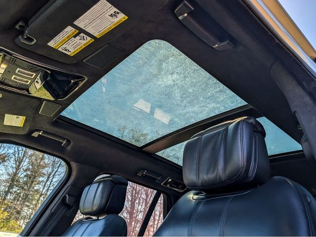 2022 Land Rover Range Rover Autobiography - 23015667 - 17