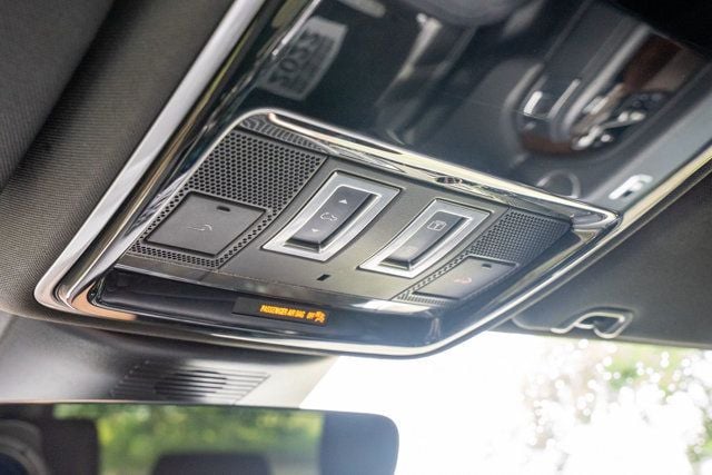 2022 Land Rover Range Rover MSRP$114680/Westminster/BlackExteriorPkg/Heated&CooledSeats - 23017150 - 39