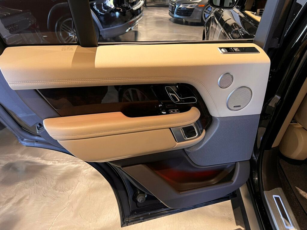2022 Land Rover Range Rover V8Supercharged/22WayHtd&CldMassageSeats/ParkProPkg/MeridianSound - 23001576 - 17