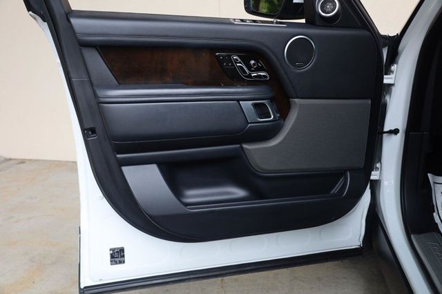 2022 Land Rover Range Rover Westminster - 23052835 - 11