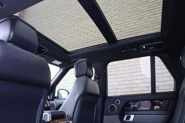 2022 Land Rover Range Rover Westminster - 23052835 - 17