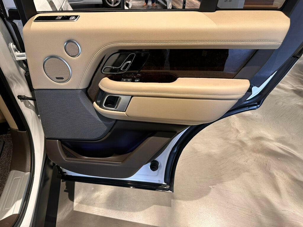 2022 Land Rover Range Rover Westminster/Htd&CldSeats/PanoRoof/SoftCloseDoors/12WayPowerSeats - 23026783 - 28