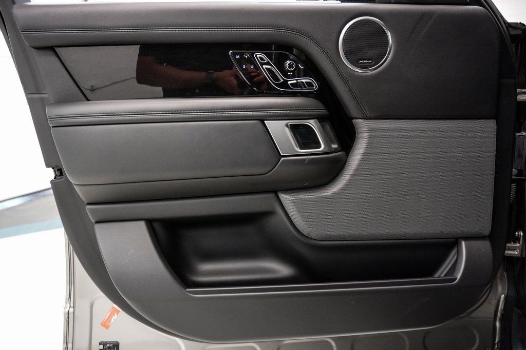 2022 Land Rover Range Rover HSE Westminster Edition photo 35