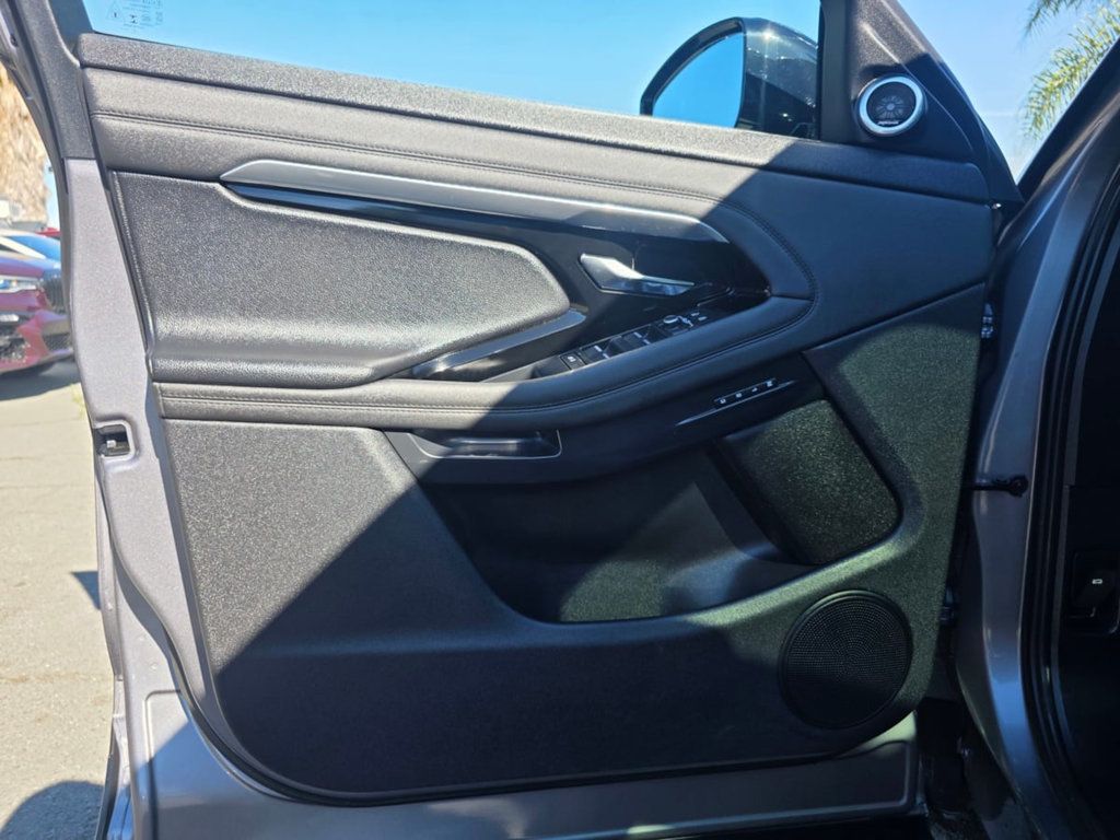 2022 Land Rover Range Rover Evoque R-Dynamic S AWD - 22974404 - 12