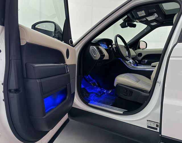 2022 Land Rover Range Rover Sport P400e HSE Silver Edition - 22935748 - 15