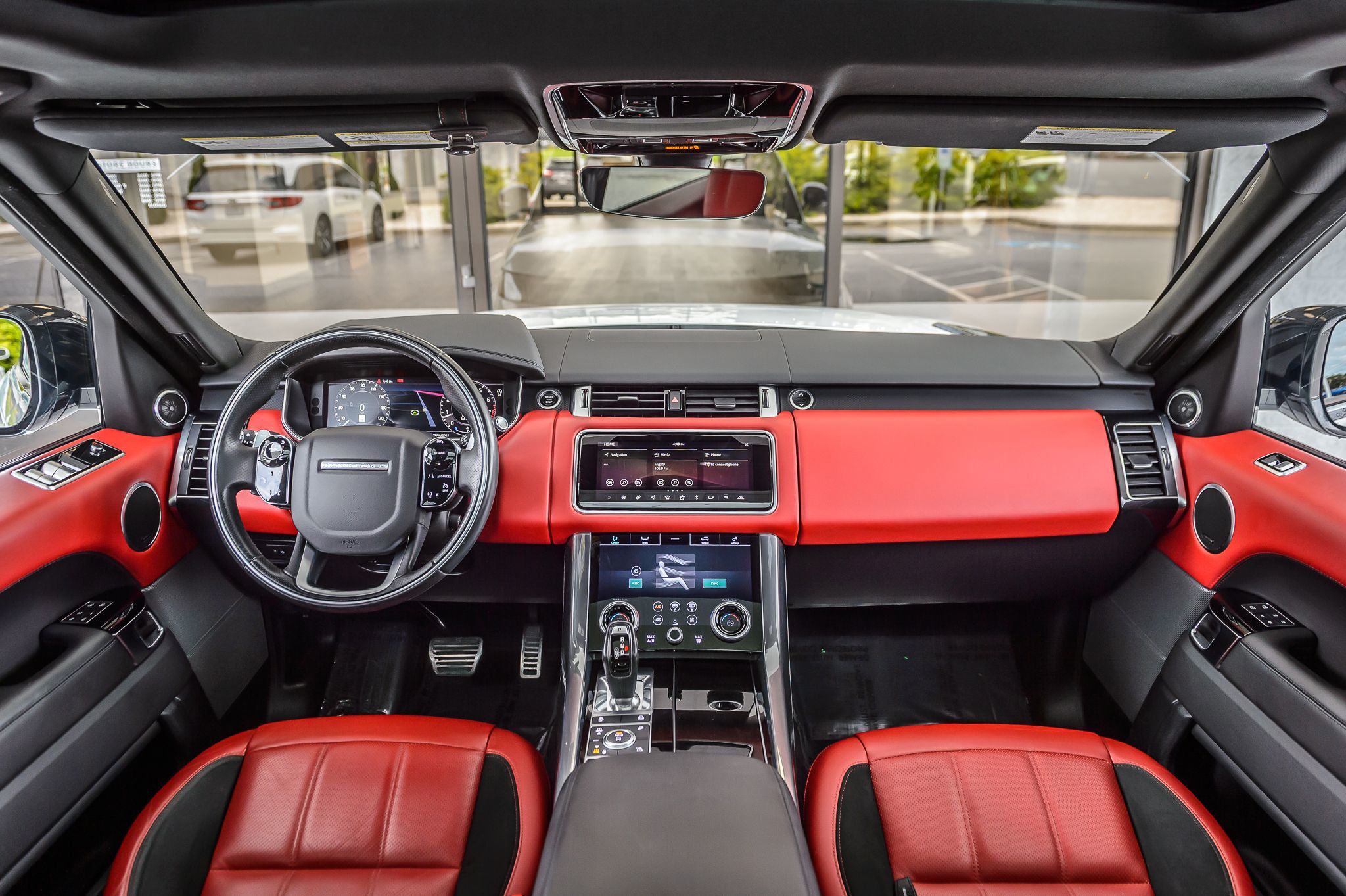 2022 Land Rover Range Rover Sport HSE Dynamic SuperCharged photo 3