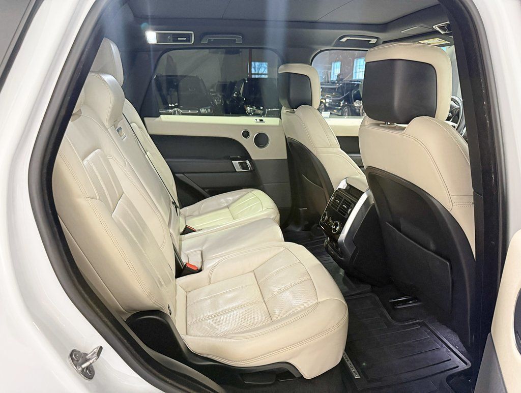 2022 Land Rover Range Rover Sport Turbo i6 MHEV HSE Silver Edition - 22959568 - 33