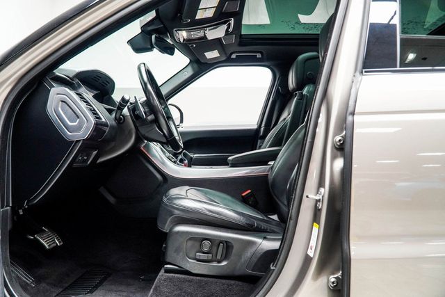 2022 Land Rover Range Rover Sport Turbo i6 MHEV HSE Silver Edition - 22994548 - 33