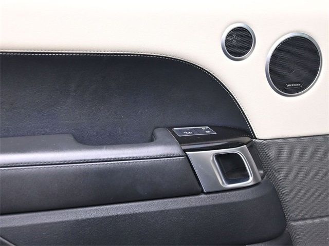 2022 Land Rover Range Rover Sport Turbo i6 MHEV HSE Silver Edition - 22945493 - 14