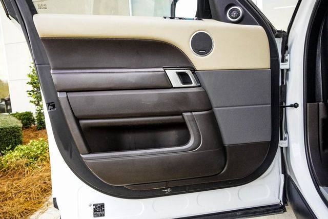 2022 Land Rover Range Rover Sport Turbo i6 MHEV HSE Silver Edition - 22983399 - 32