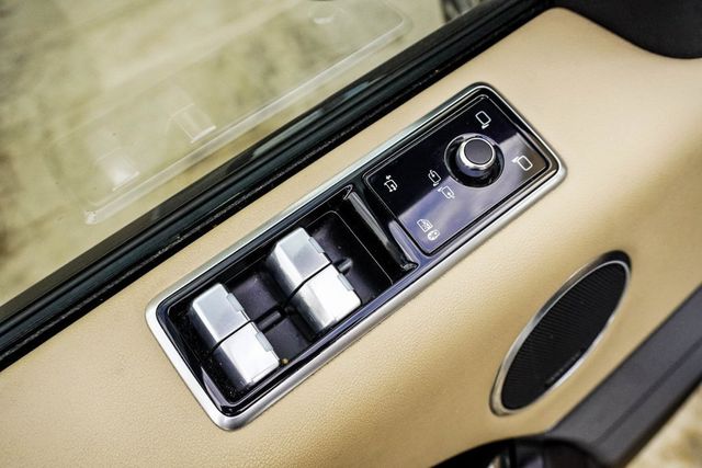 2022 Land Rover Range Rover Sport Turbo i6 MHEV HSE Silver Edition - 22983399 - 35