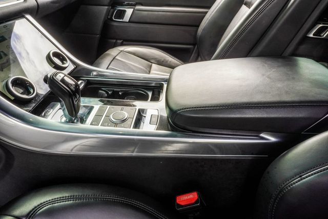 2022 Land Rover Range Rover Sport Turbo i6 MHEV HSE Silver Edition - 23049533 - 19