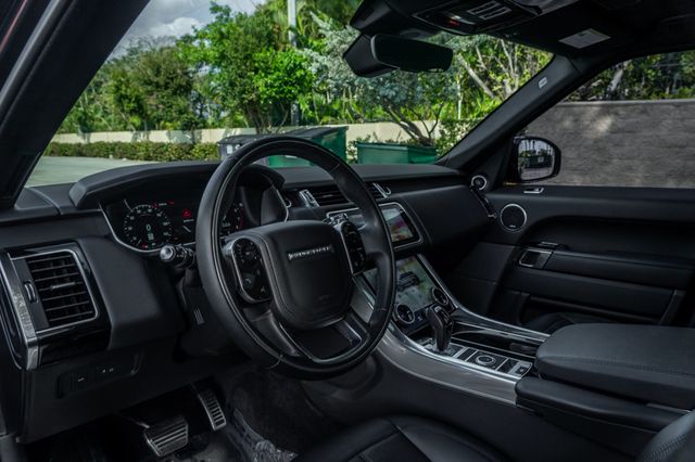 2022 Land Rover Range Rover Sport Turbo i6 MHEV HSE Silver Edition - 22782181 - 14
