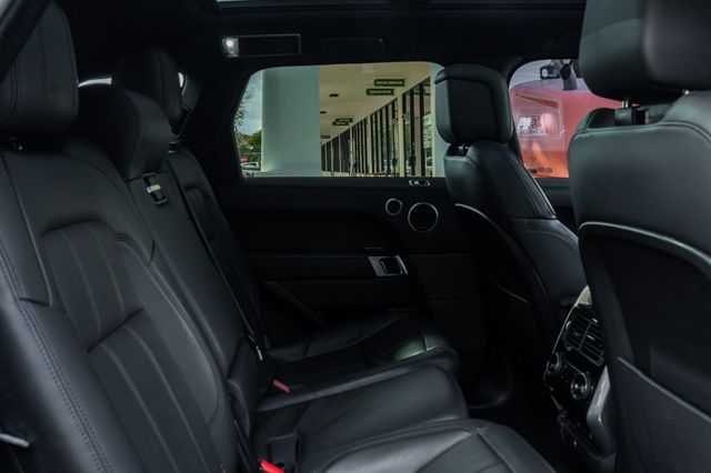 2022 Land Rover Range Rover Sport Turbo i6 MHEV HSE Silver Edition - 22782181 - 24
