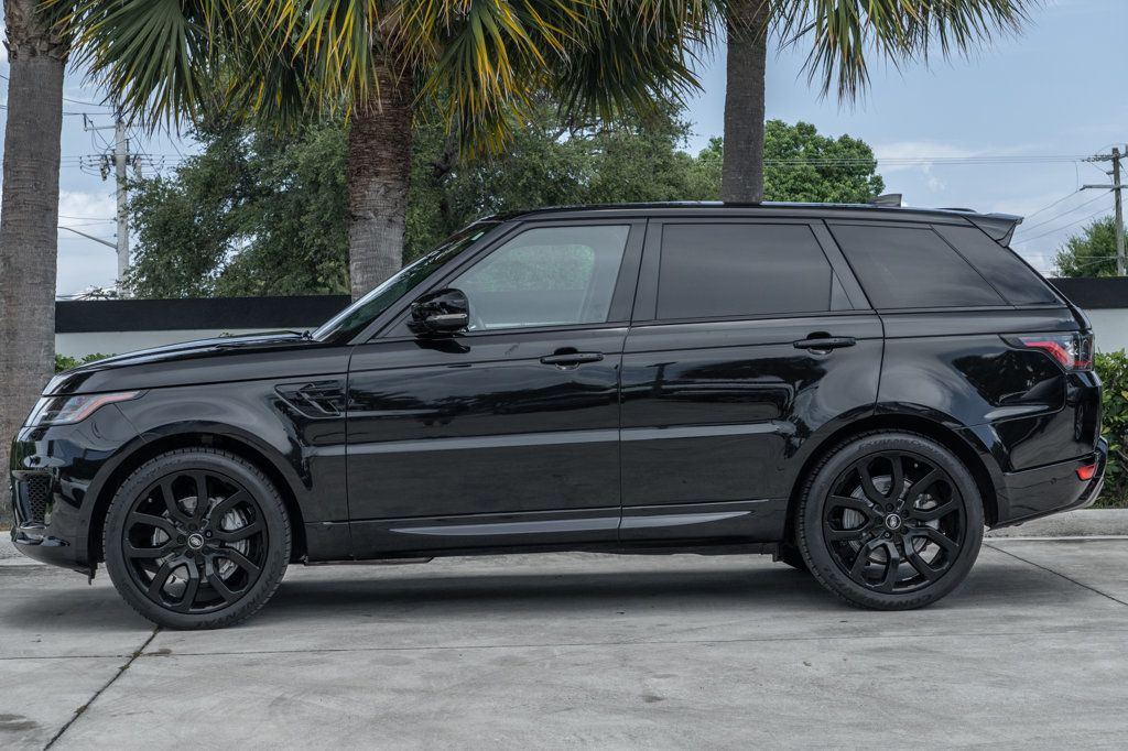 2022 Land Rover Range Rover Sport HSE Silver Edition photo 3