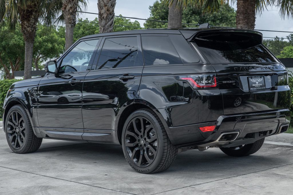 2022 Land Rover Range Rover Sport HSE Silver Edition photo 4