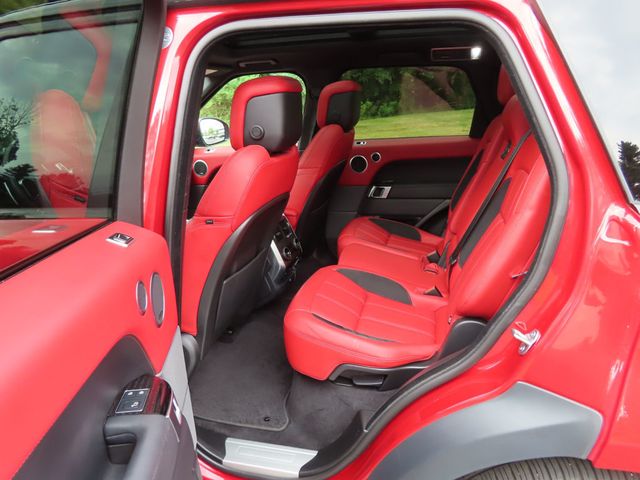 2022 Land Rover Range Rover Sport V8 Supercharged HSE Dynamic - 23042202 - 32